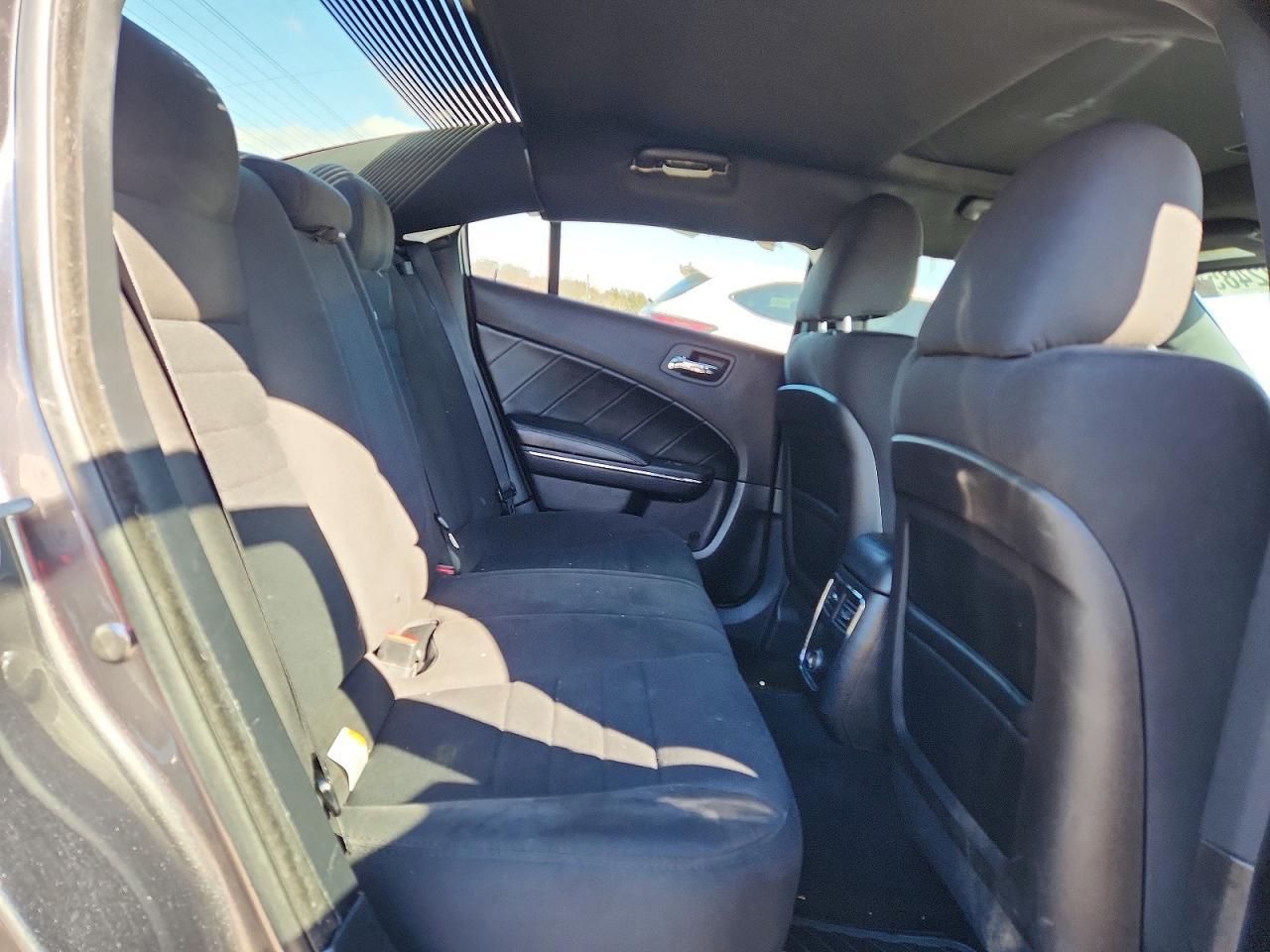 2013 Dodge Charger R/T - zdjęcie 10