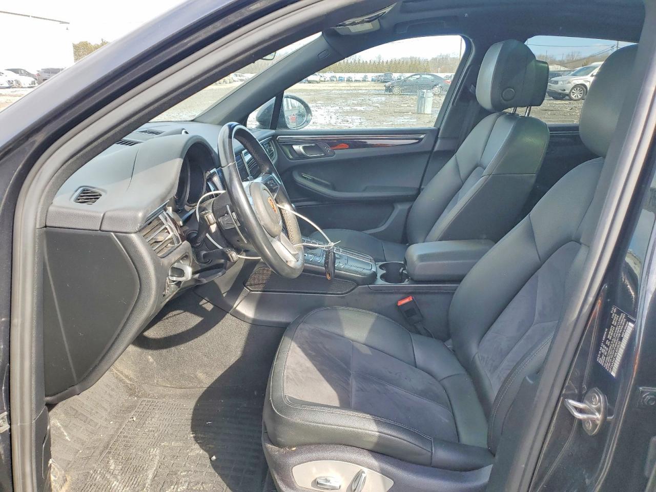 2021 Porsche Macan - zdjęcie 7