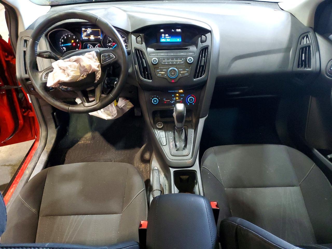 2015 Ford Focus Se - zdjęcie 8