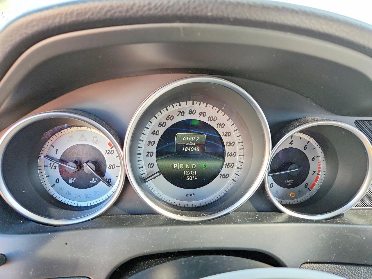 2015 Mercedes-Benz C 250 - zdjęcie 9