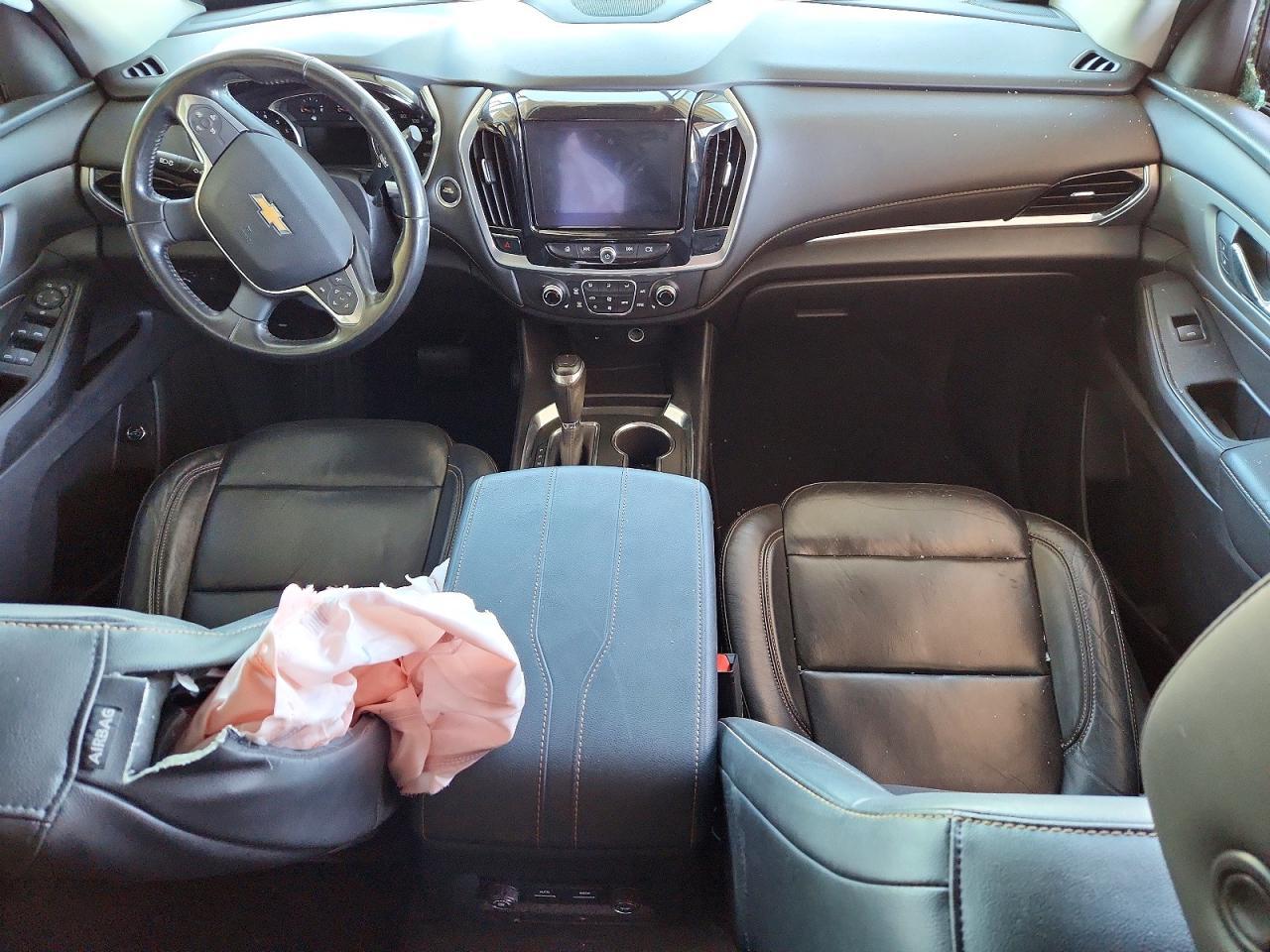 2020 Chevrolet Traverse Lt - zdjęcie 8