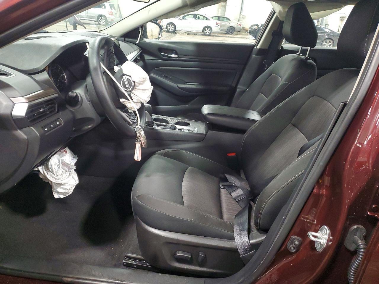 2025 Nissan Altima 2.5 Sv - zdjęcie 7