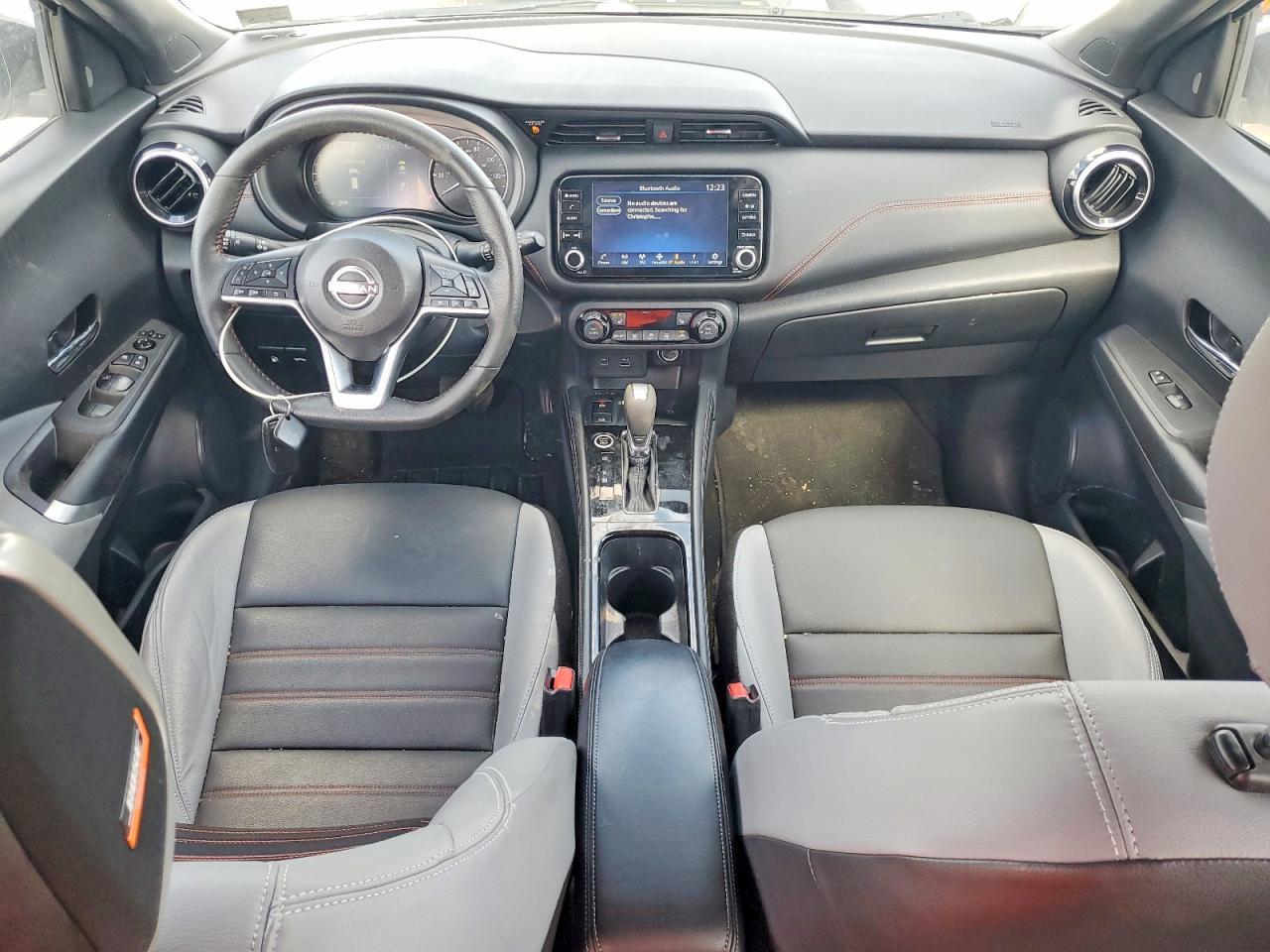 2023 Nissan Kicks Sr - zdjęcie 8