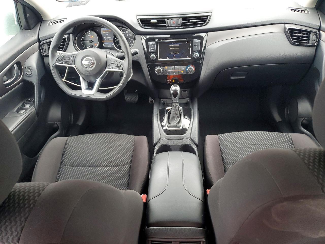 2020 Nissan Rogue Sport S - zdjęcie 8