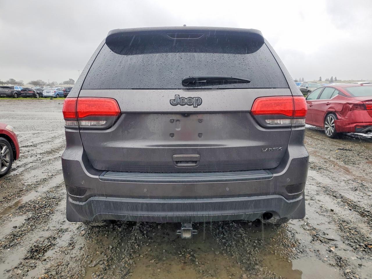 2017 Jeep Grand Cherokee Laredo - zdjęcie 6