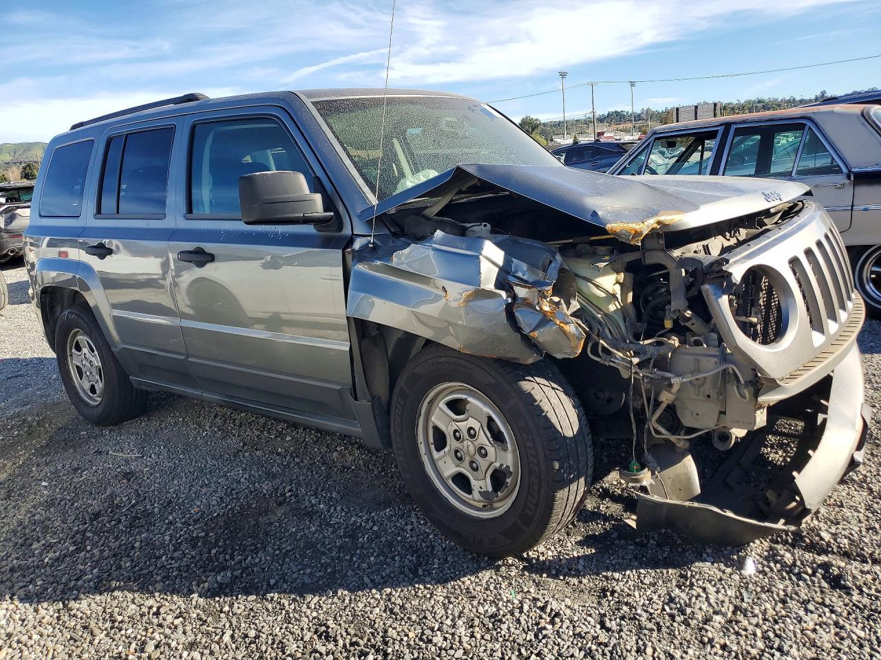 2013 Jeep Patriot Sport - zdjęcie 4