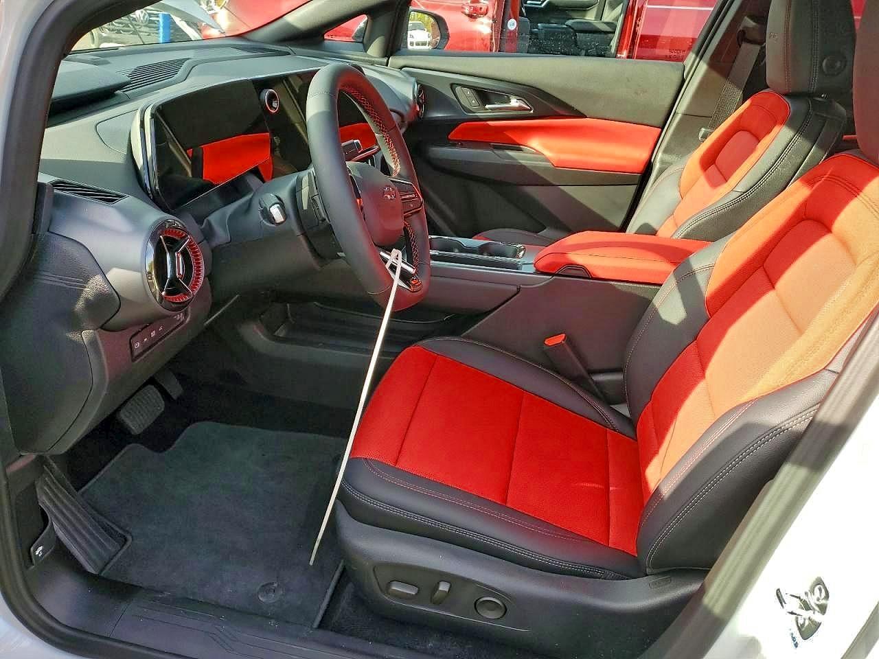 2025 Chevrolet Equinox Rs - zdjęcie 7