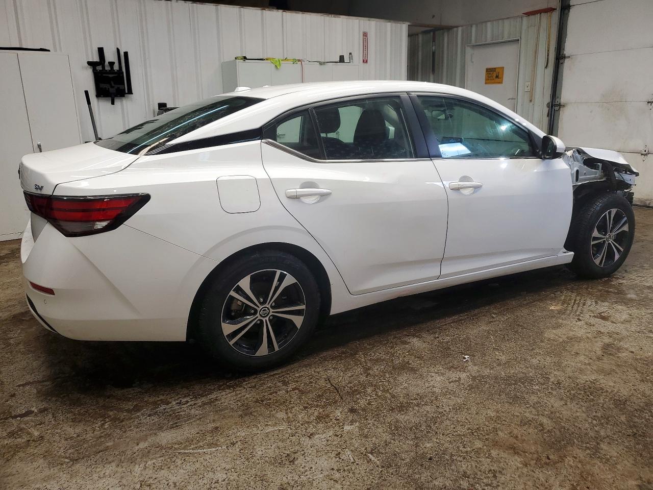 2023 Nissan Sentra Sv - zdjęcie 3