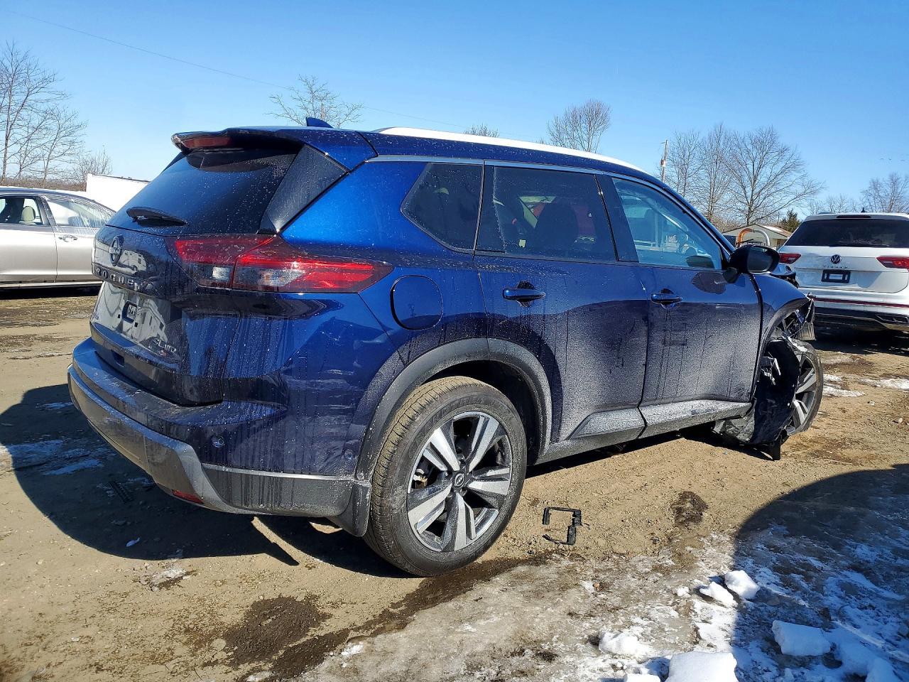 2024 Nissan Rogue Sl - zdjęcie 3