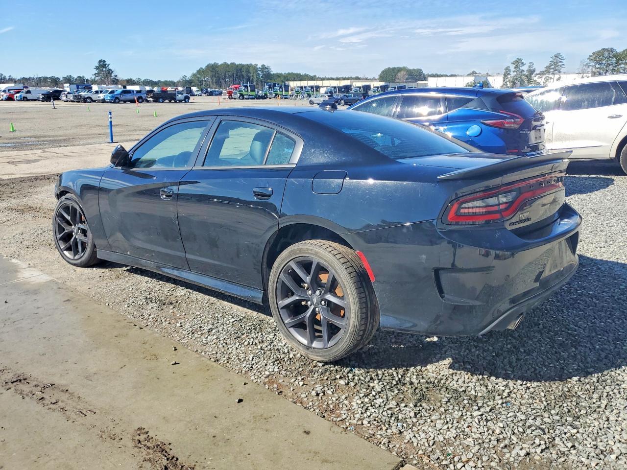 2022 Dodge Charger Gt - zdjęcie 2