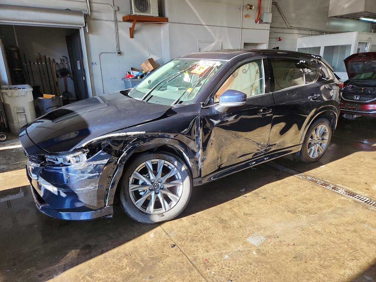 2024 Mazda Cx-5 Premium - zdjęcie główne