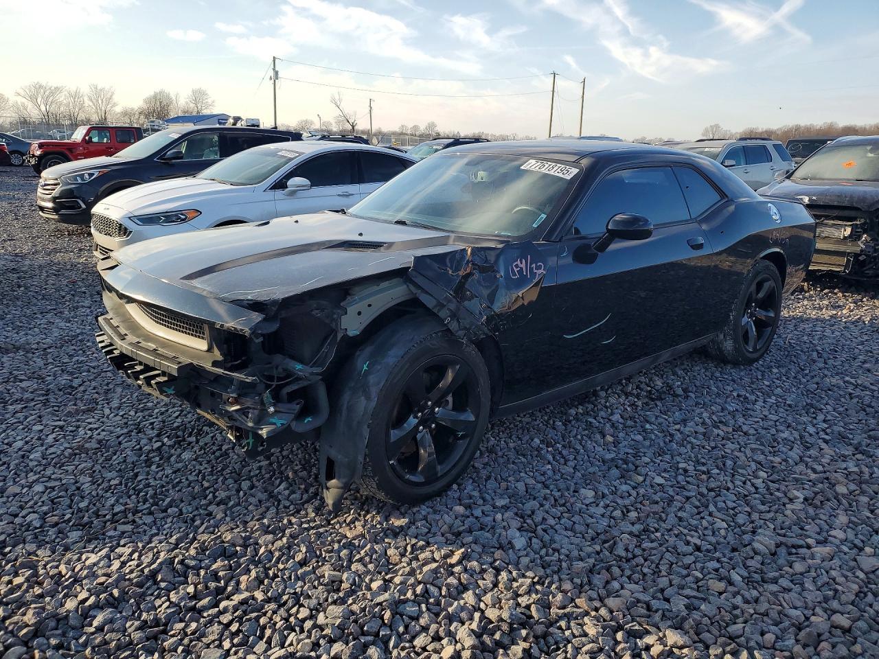 2013 Dodge Challenger Sxt - zdjęcie główne