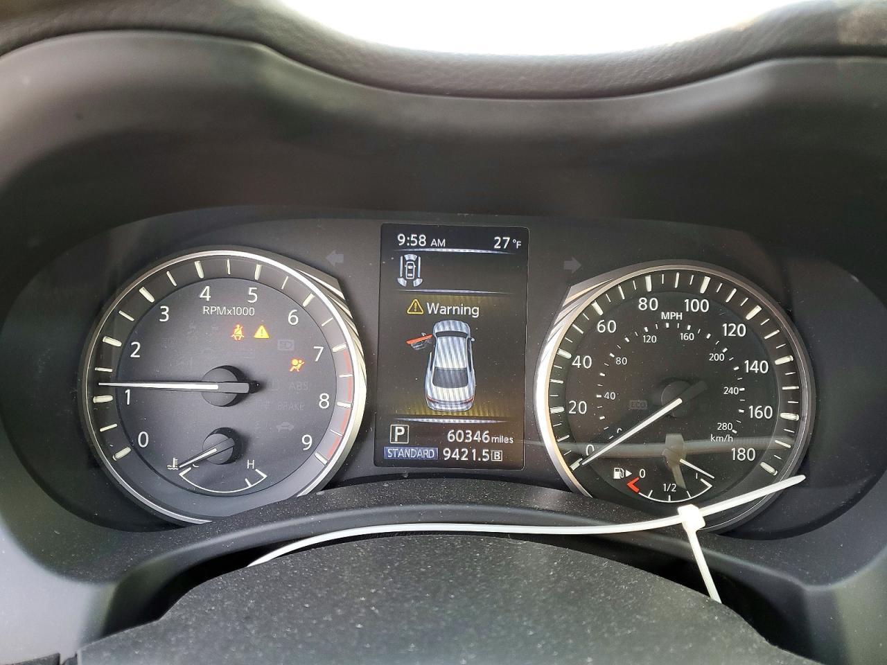 2021 Infiniti Q50 Luxe - zdjęcie 9