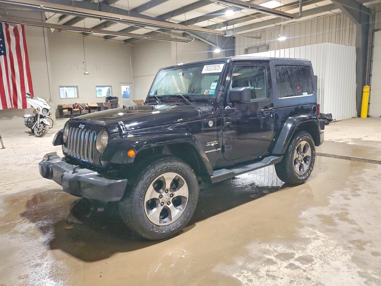 2016 Jeep Wrangler Sahara - zdjęcie główne