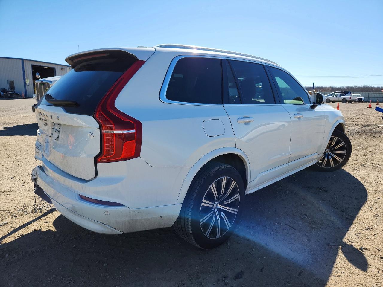 2023 Volvo Xc90 Core - zdjęcie 3