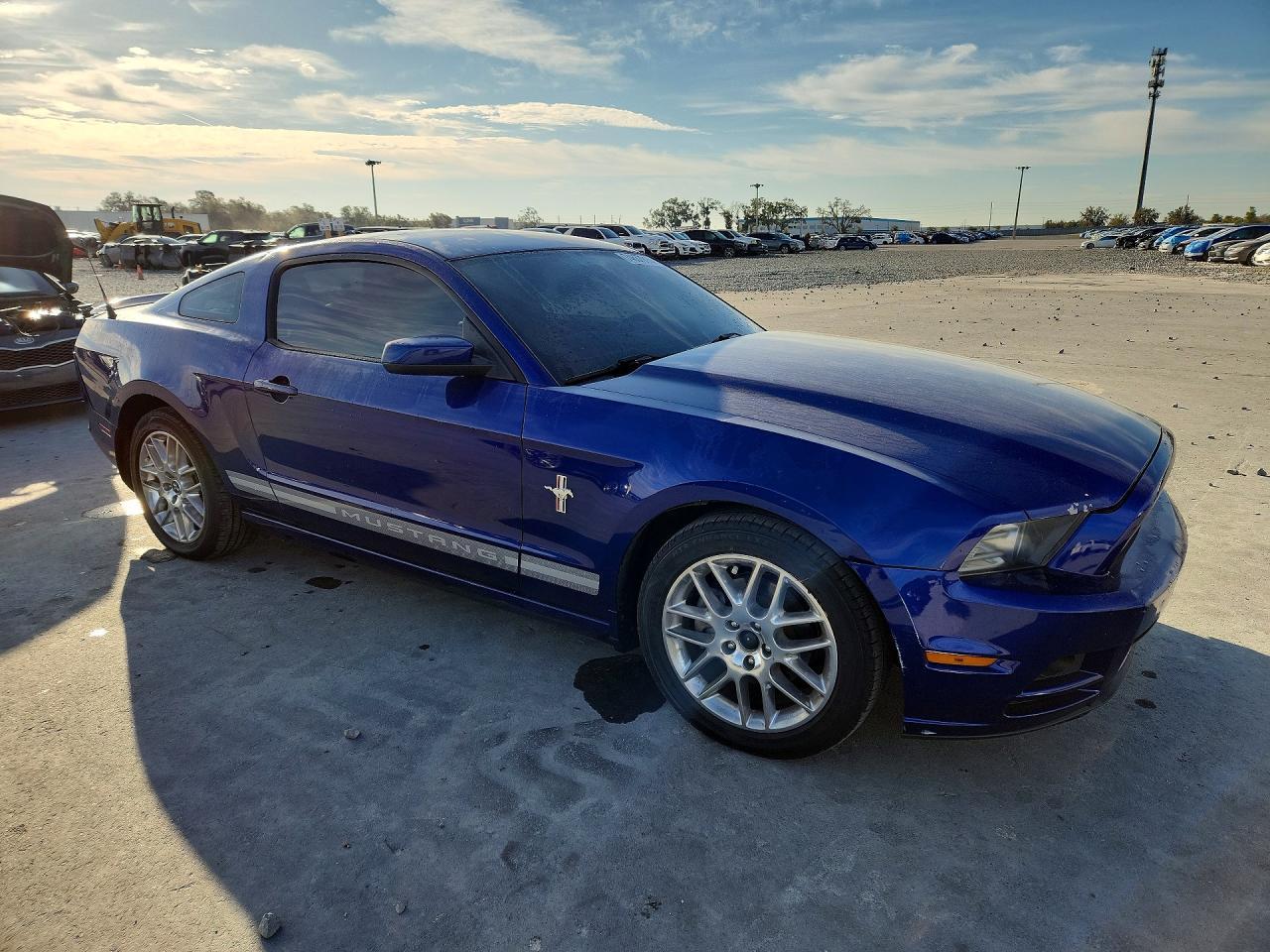 2013 Ford Mustang - zdjęcie 4