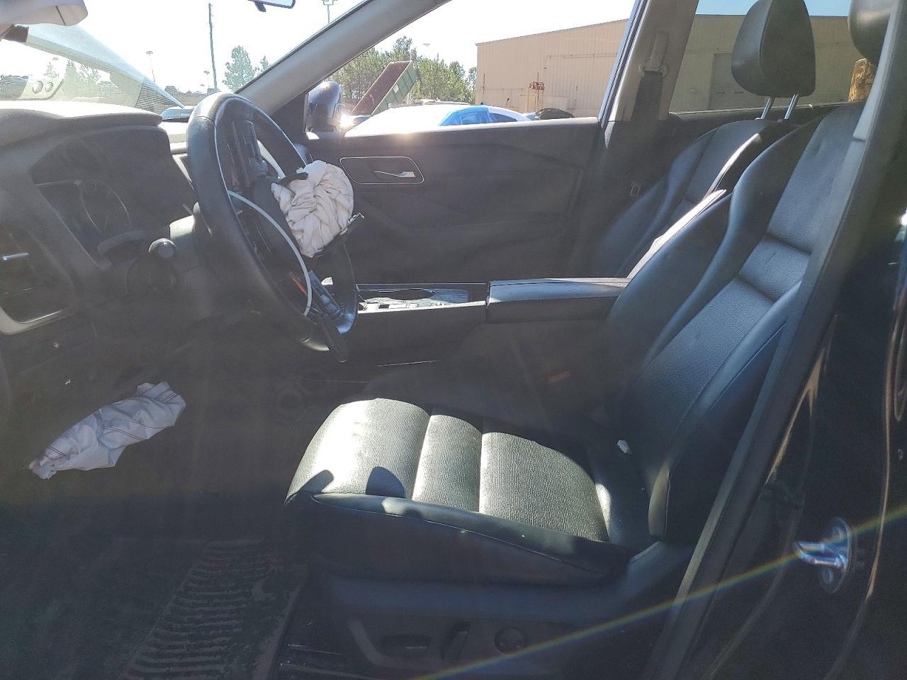 2021 Nissan Rogue Sv - zdjęcie 7