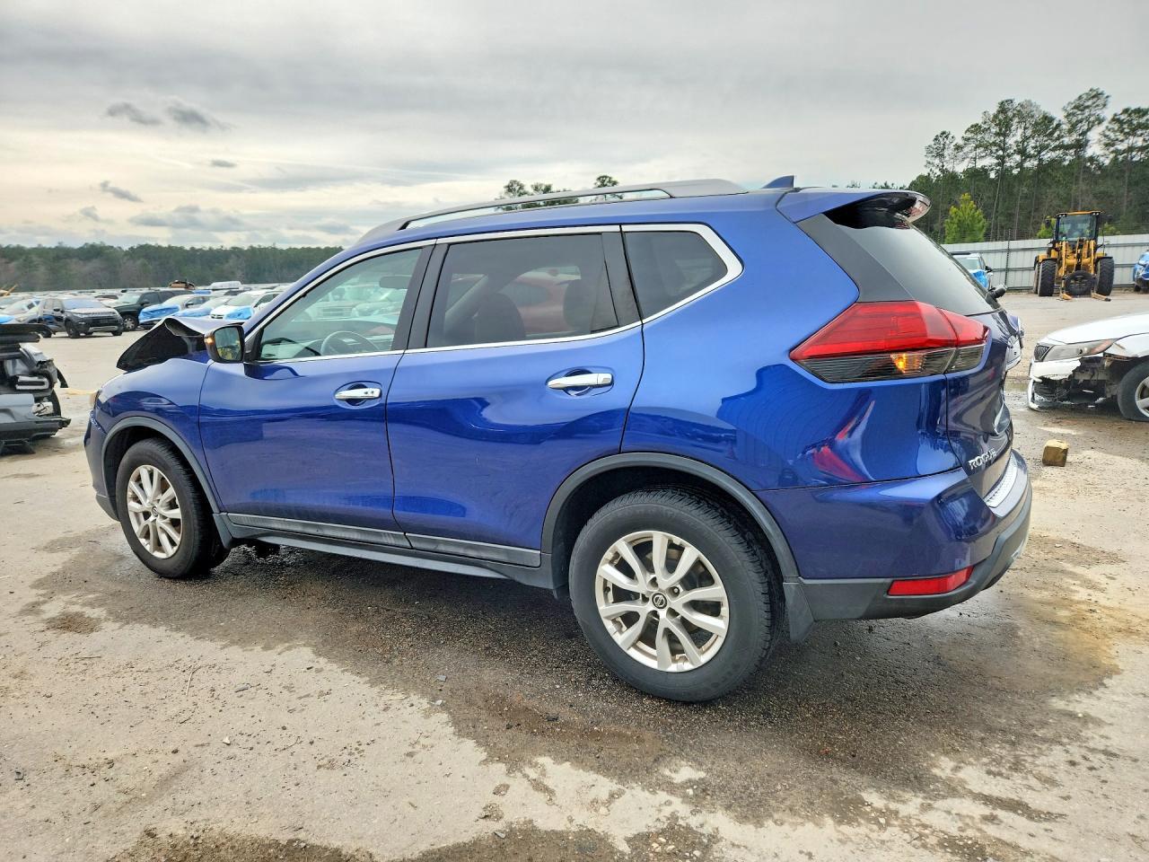 2018 Nissan Rogue S - zdjęcie 2