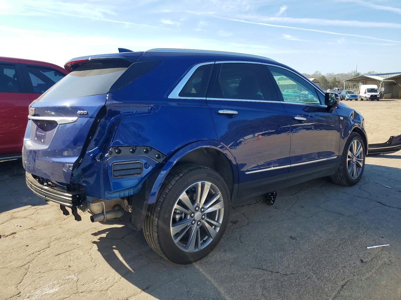 2025 Cadillac Xt5 Premium Luxury - zdjęcie 3