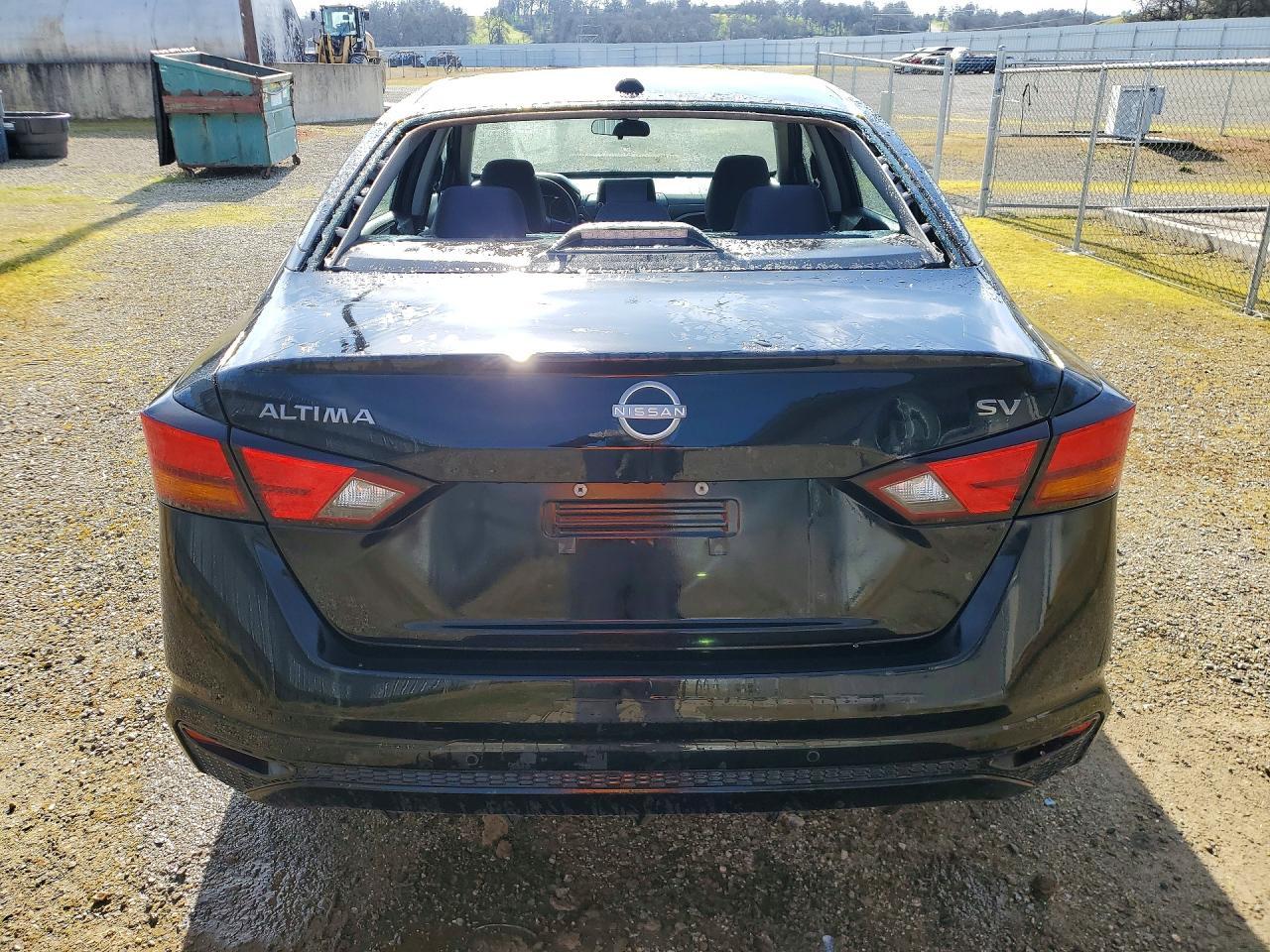 2024 Nissan Altima Sv - zdjęcie 6