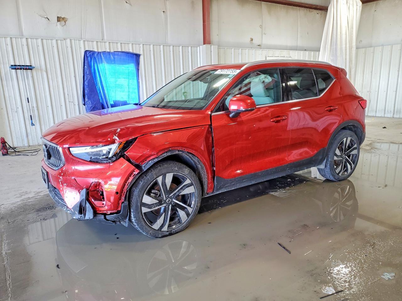 2024 Volvo Xc40 Plus - zdjęcie główne