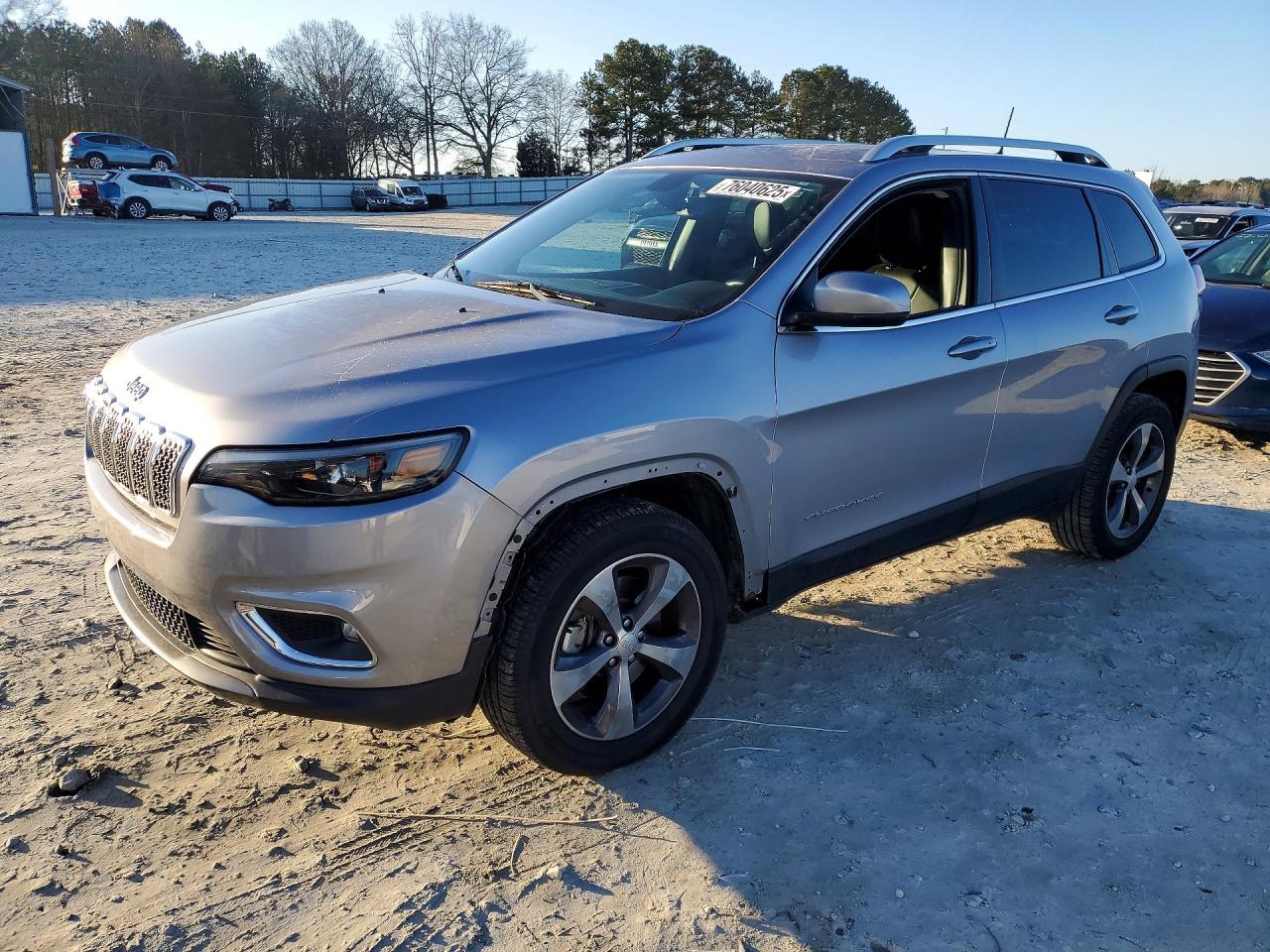 2020 Jeep Cherokee Limited - zdjęcie główne