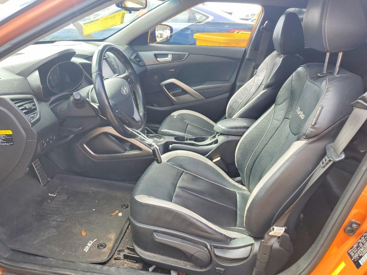 2015 Hyundai Veloster Turbo - zdjęcie 7