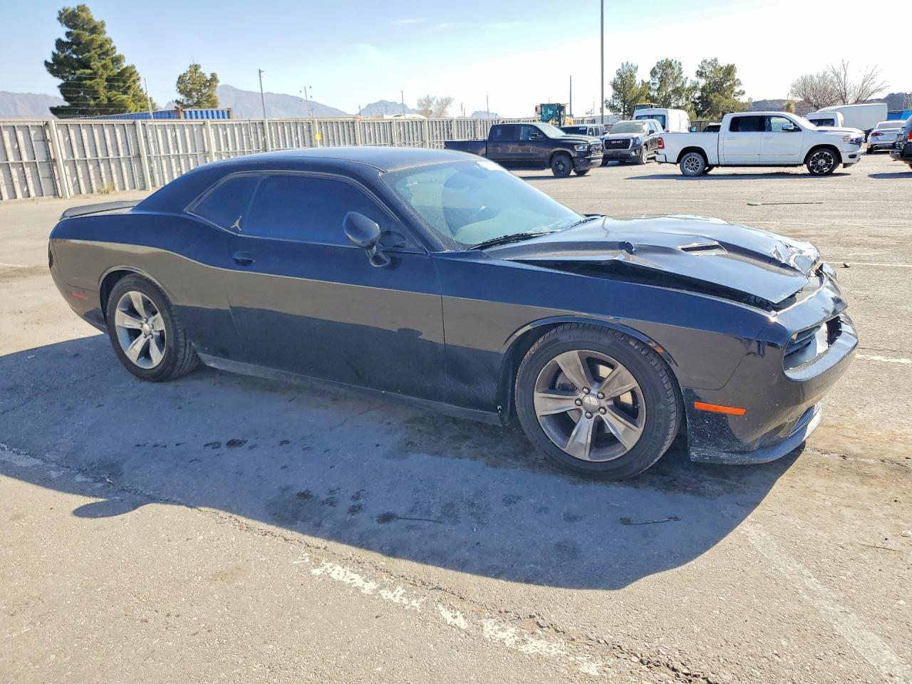 2018 Dodge Challenger Sxt - zdjęcie 4