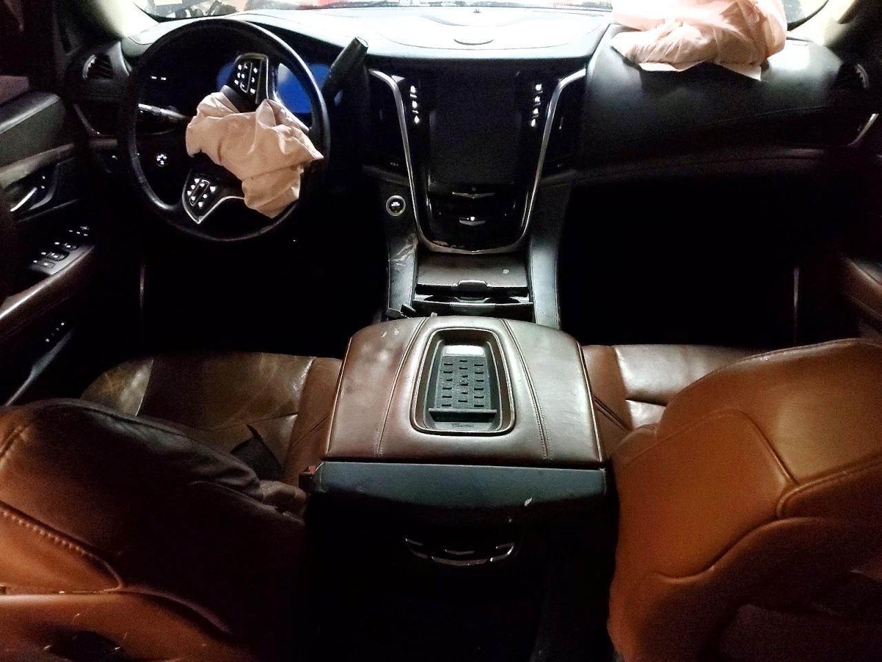 2016 Cadillac Escalade Luxury - zdjęcie 8