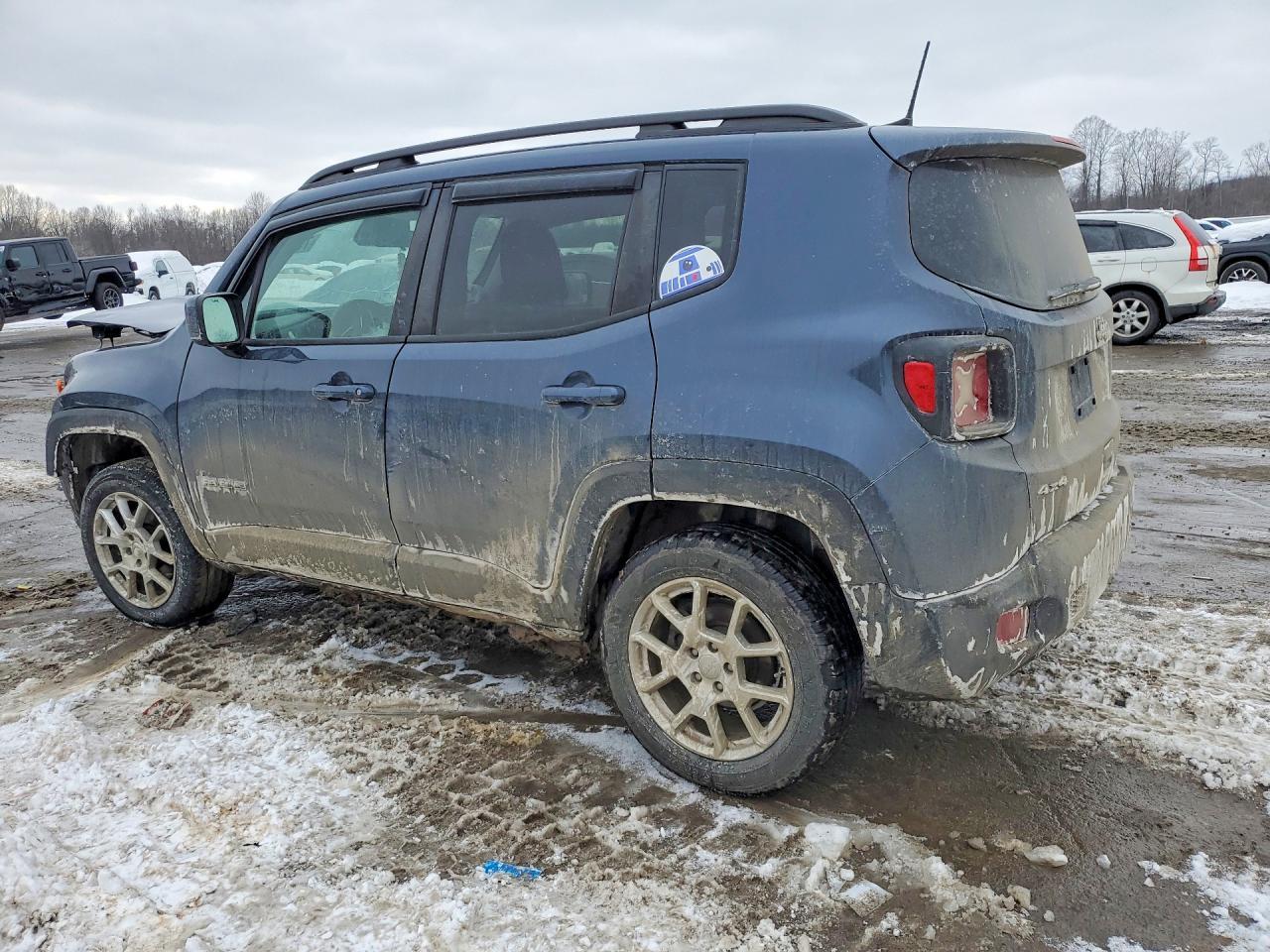 2019 Jeep Renegade Latitude - zdjęcie 2