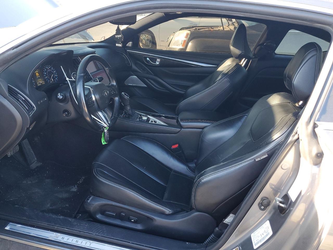 2017 Infiniti Q60 Premium - zdjęcie 7