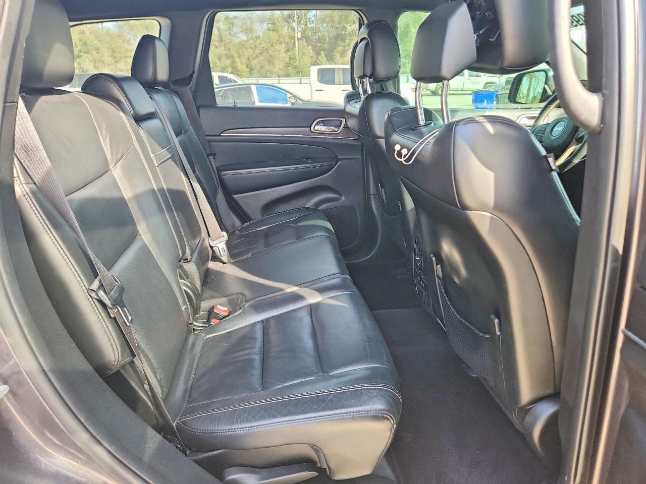 2017 Jeep Grand Cherokee Limited - zdjęcie 11