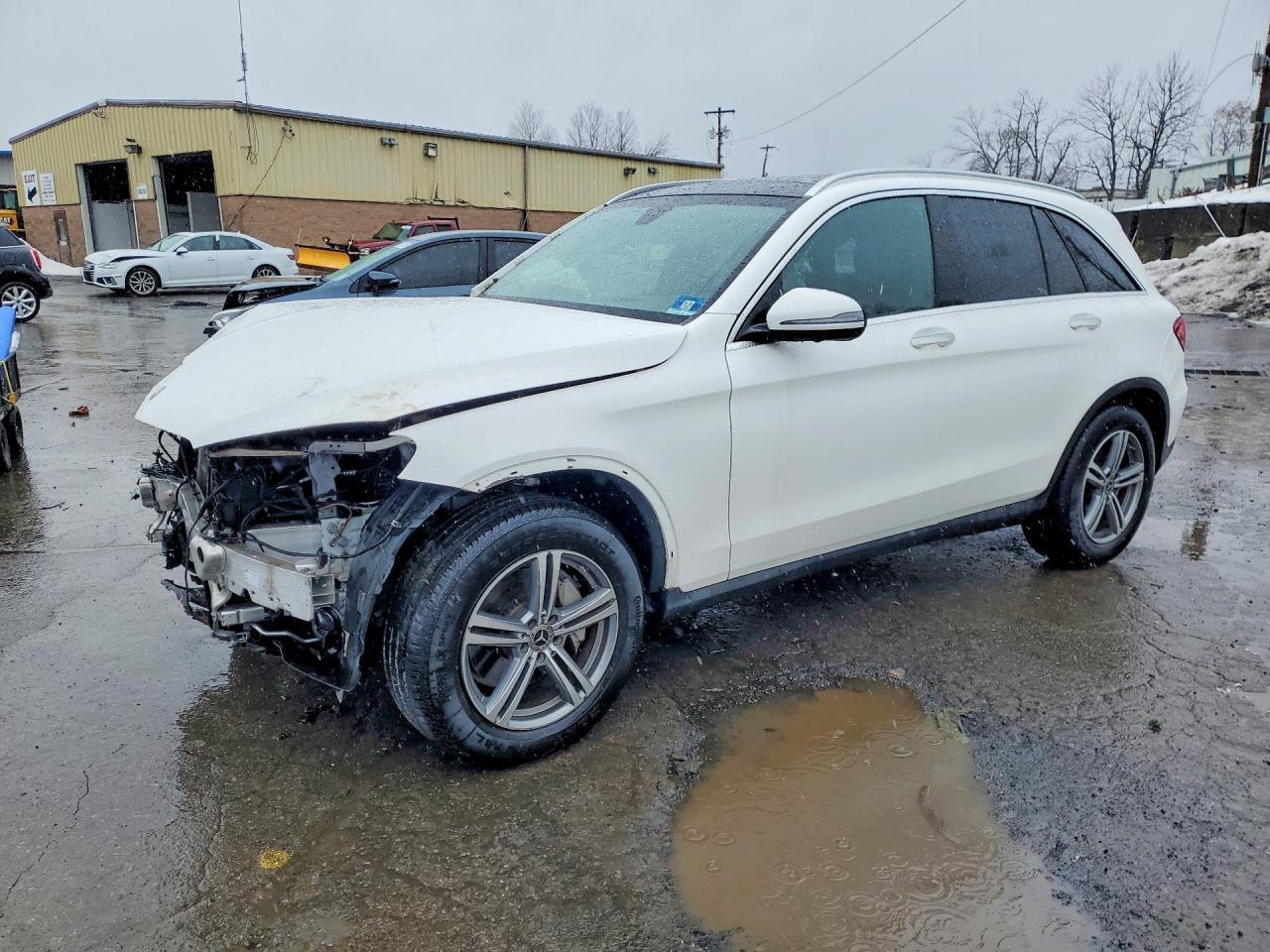 2021 Mercedes-Benz Glc 300 4Matic - zdjęcie główne
