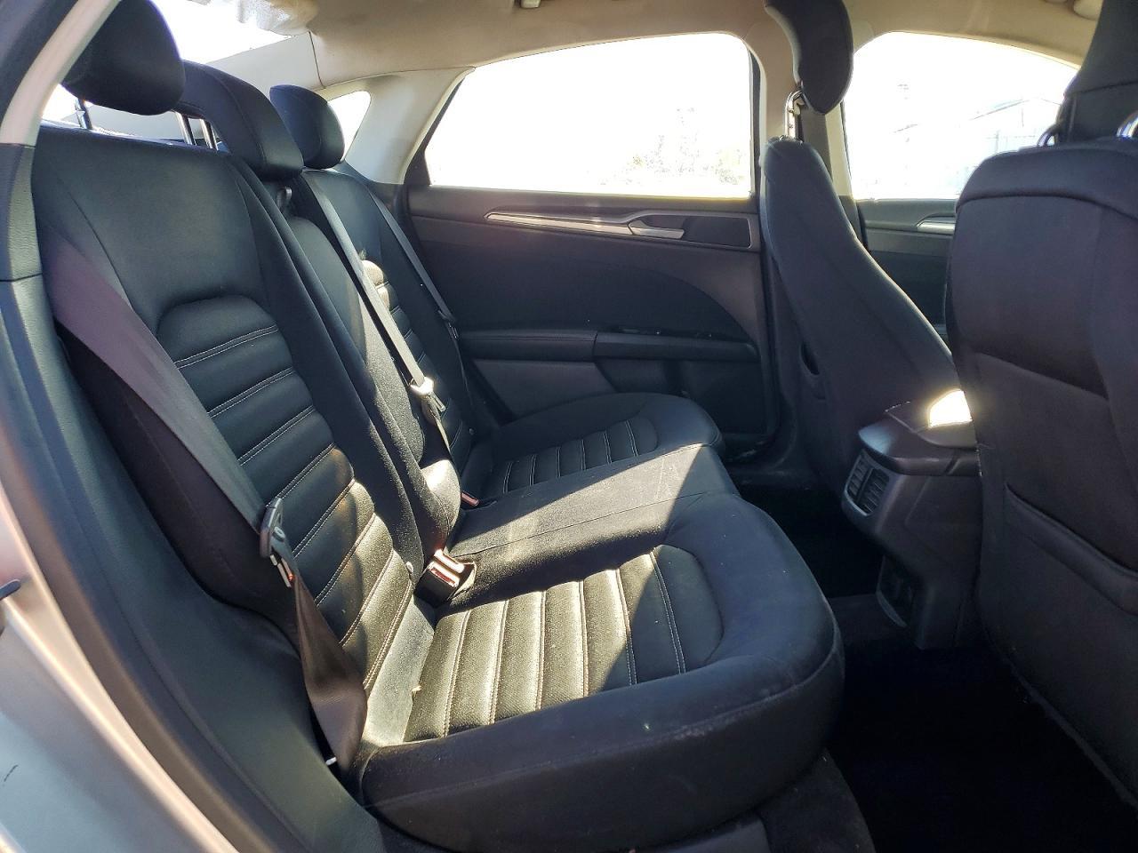 2013 Ford Fusion Se - zdjęcie 10