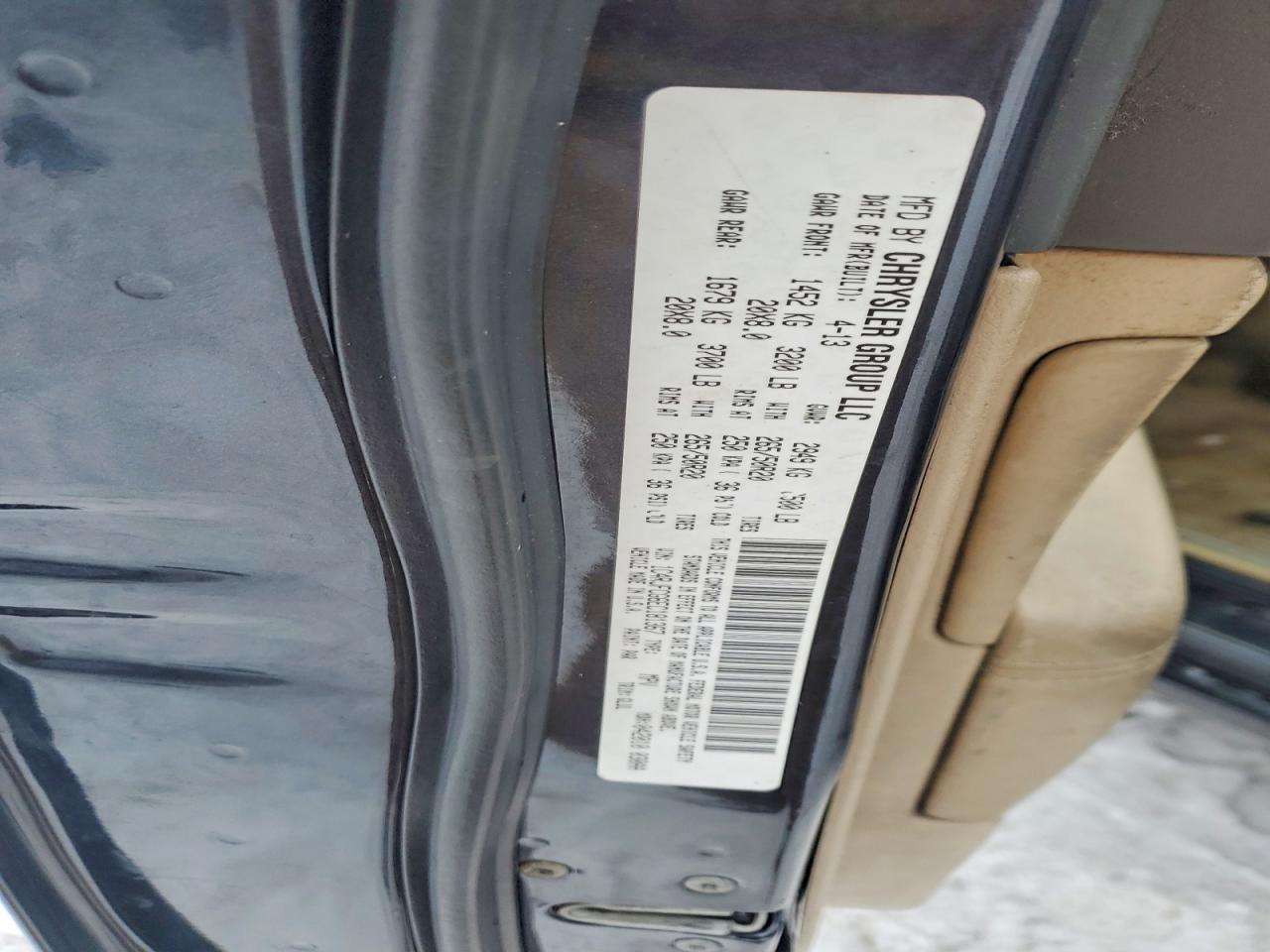 2014 Jeep Grand Cherokee Overland - zdjęcie 13