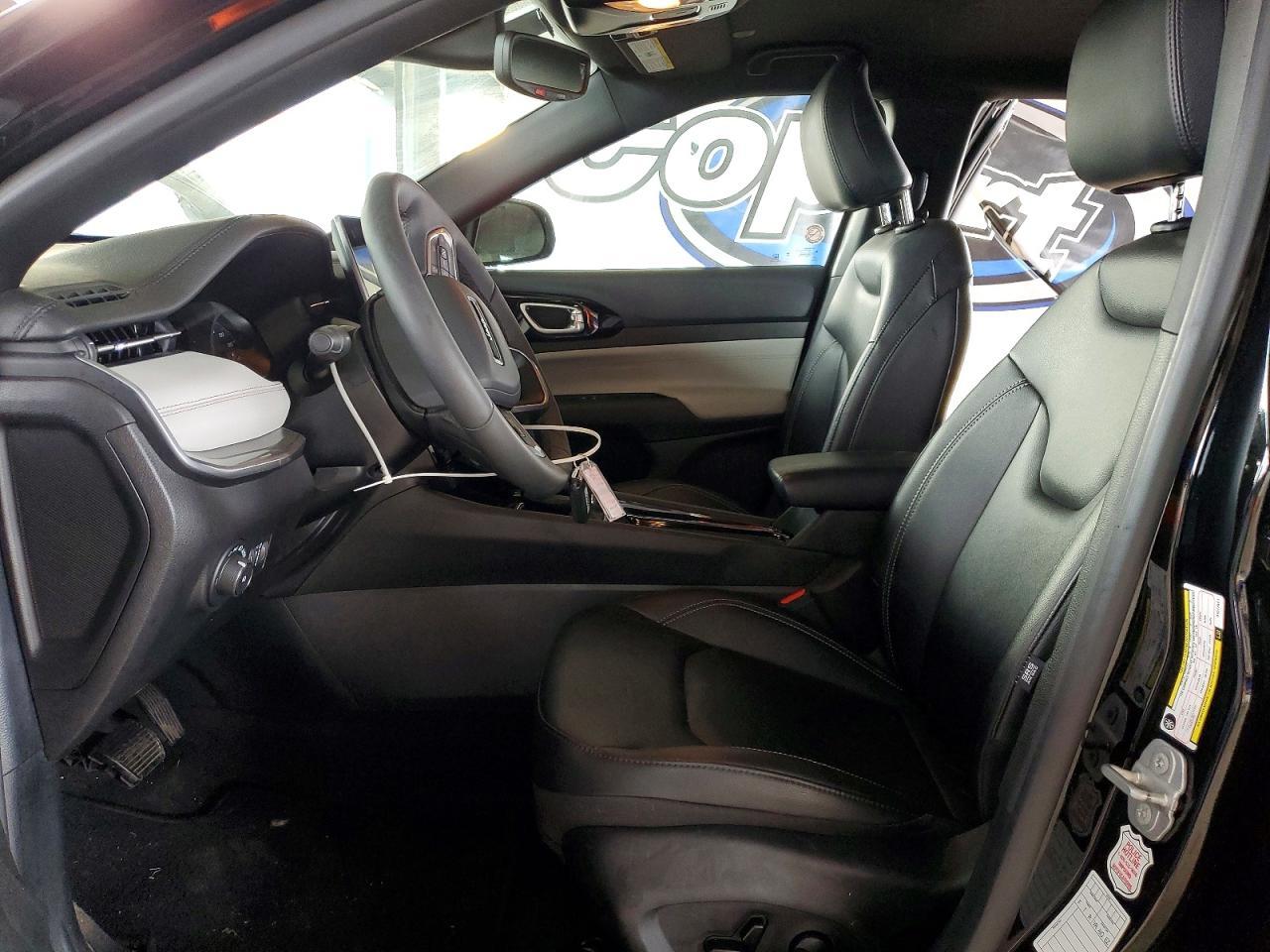 2025 Jeep Compass Limited - zdjęcie 7