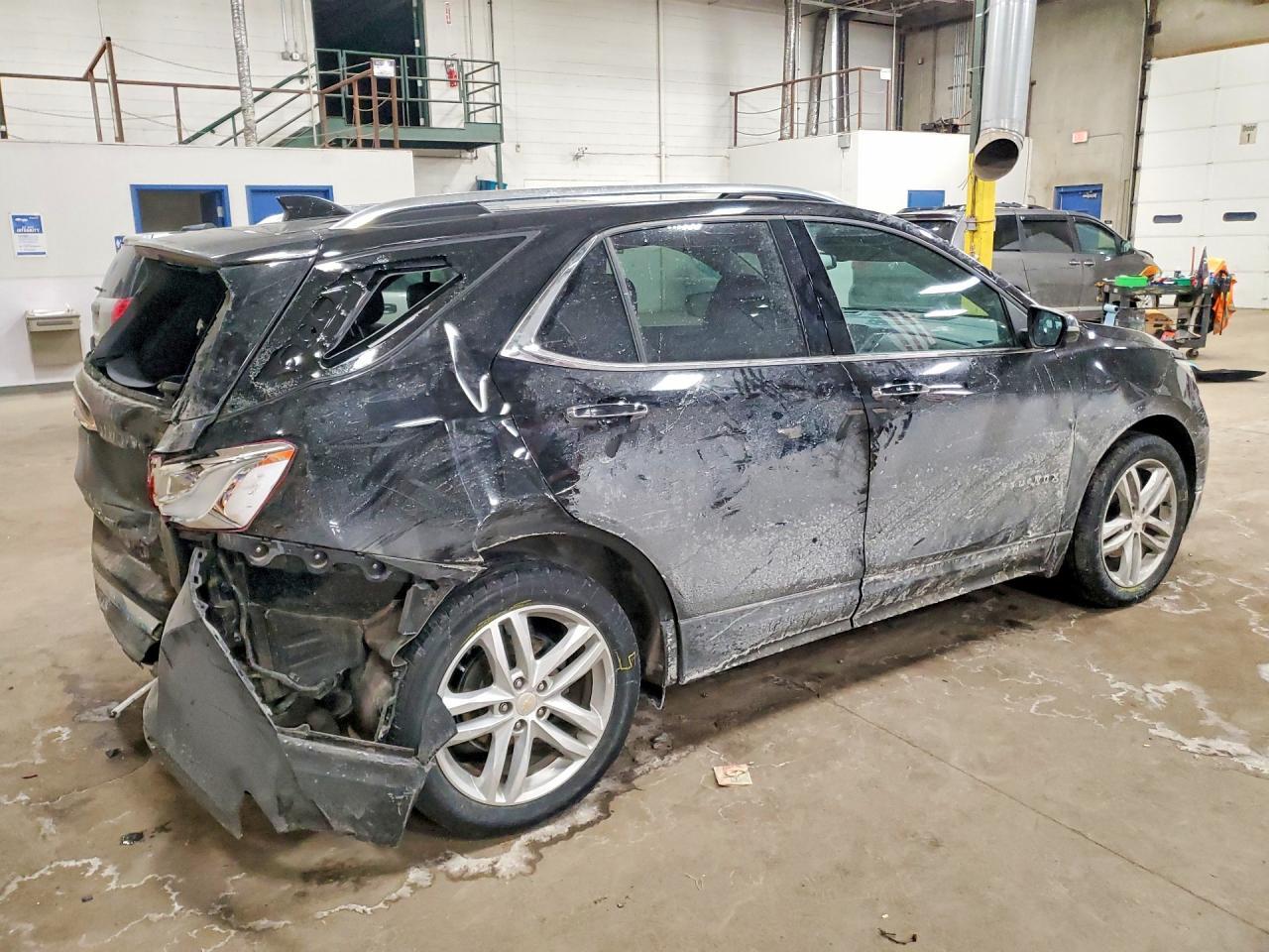 2020 Chevrolet Equinox Premier - zdjęcie 3