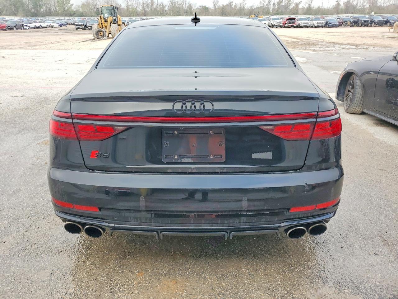 2023 Audi S8 - zdjęcie 6
