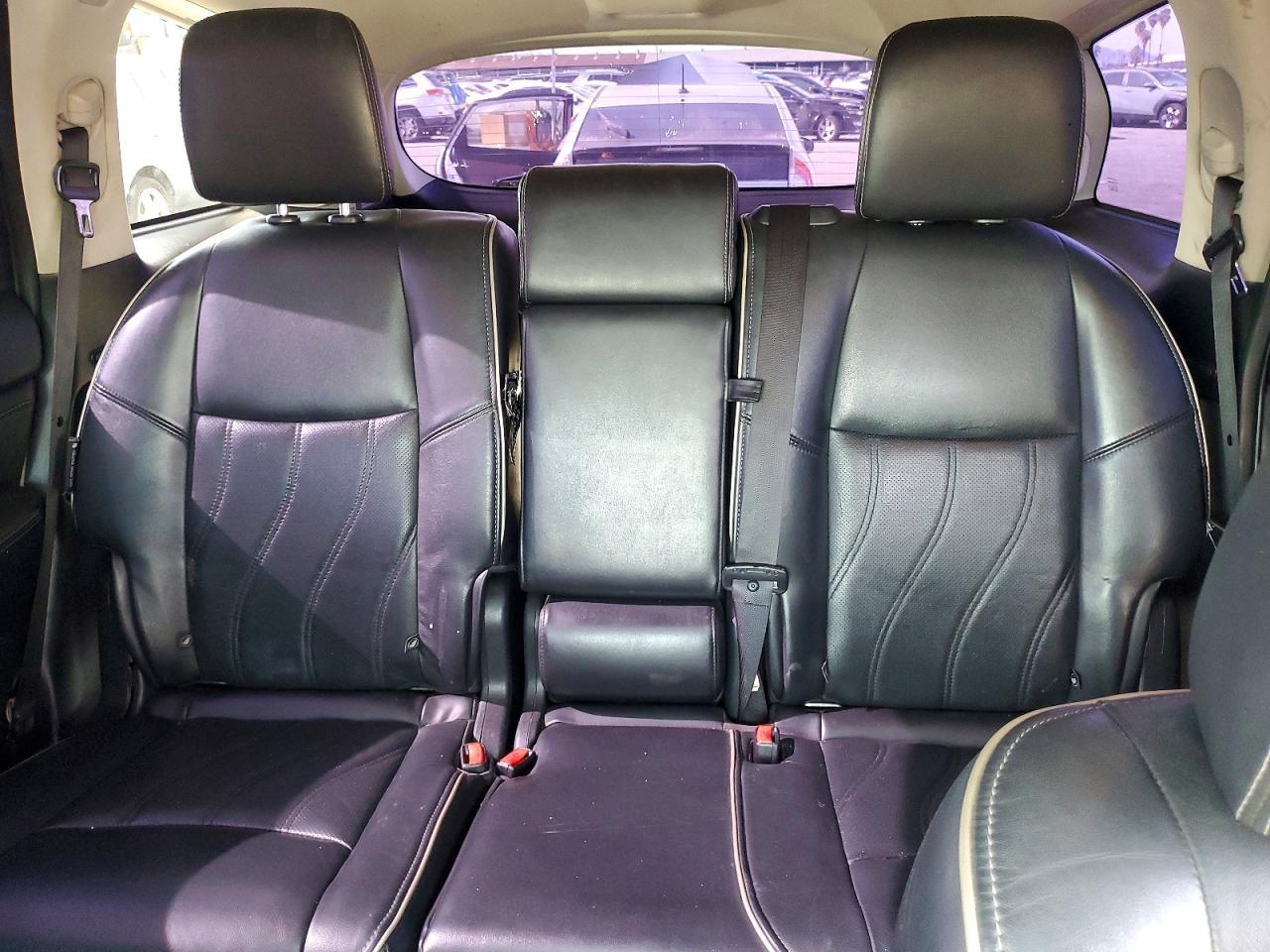 2018 Infinity Qx60 Base - zdjęcie 10