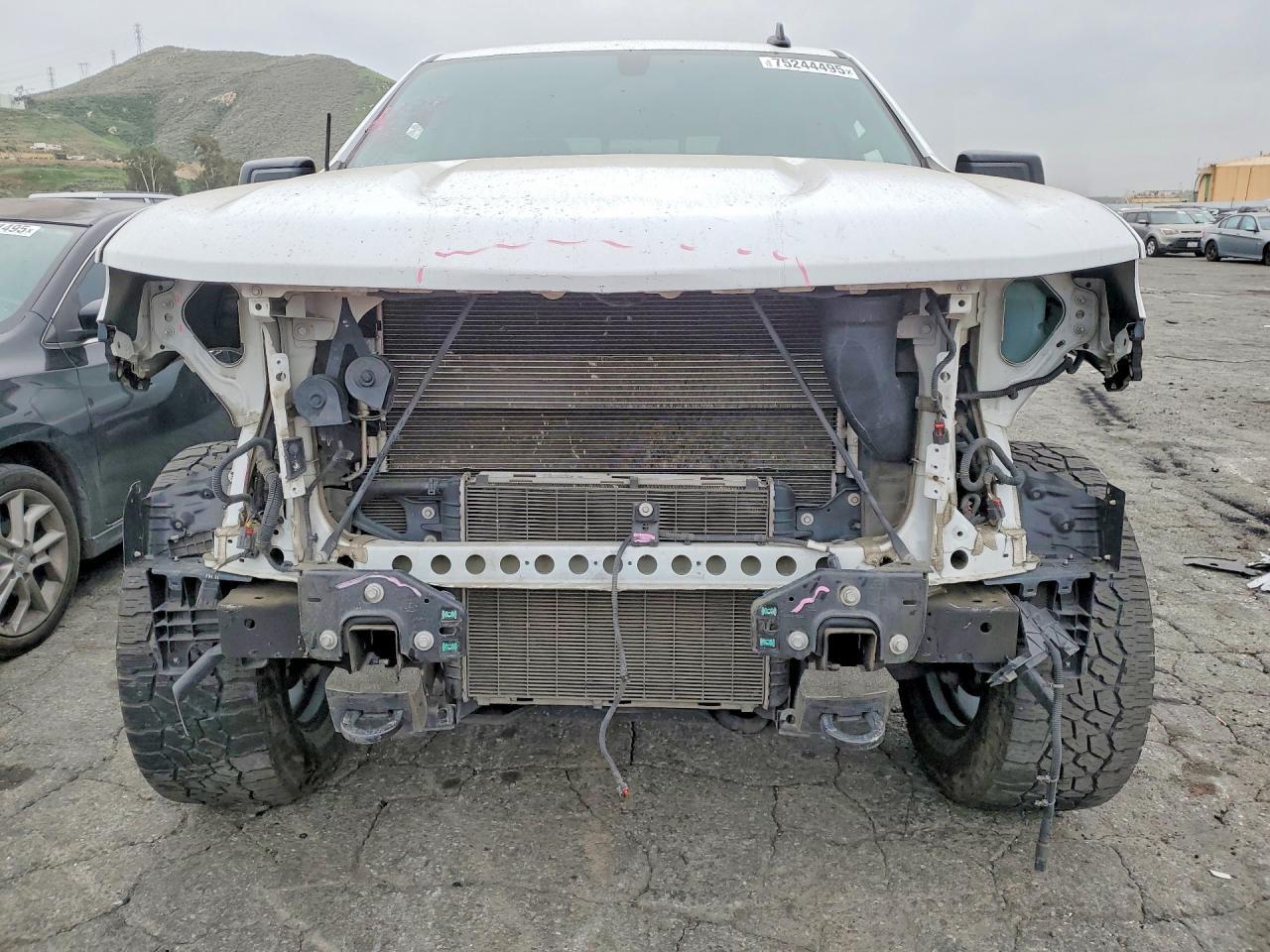 2020 Chevrolet Silverado K1500 Rst - zdjęcie 5