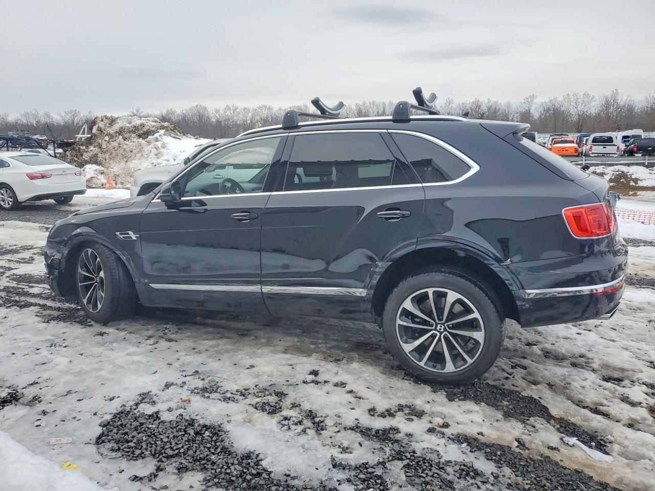 2017 Bentley Bentayga - zdjęcie 2