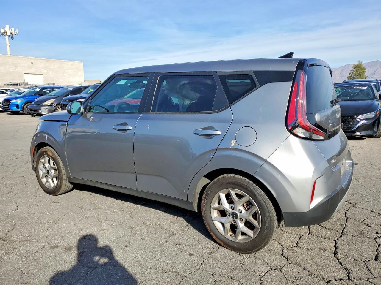 2024 Kia Soul Lx - zdjęcie 2