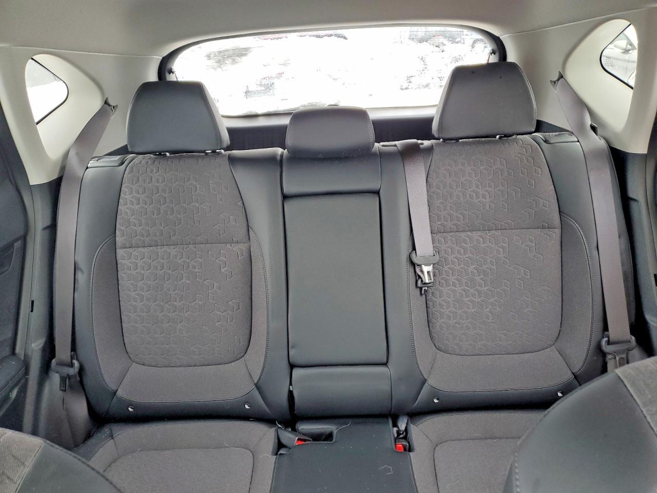 2025 Kia Seltos S - zdjęcie 10