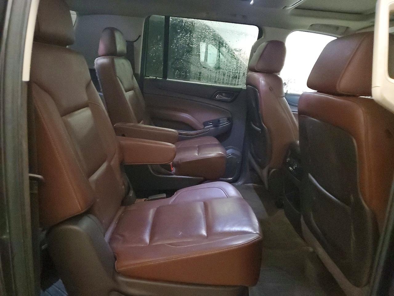 2015 Chevrolet Suburban K1500 Ltz - zdjęcie 11