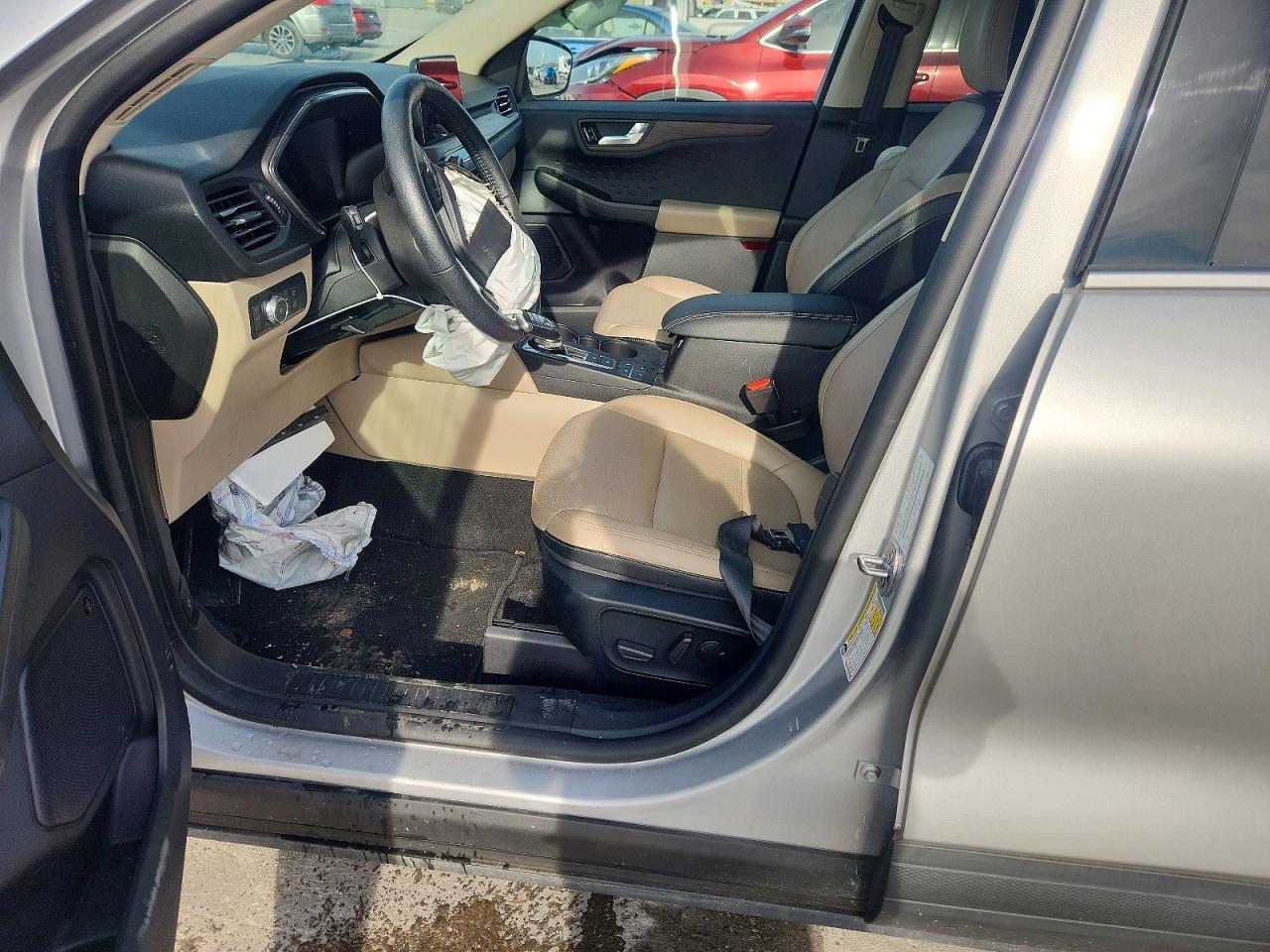 2020 Ford Escape Titanium - zdjęcie 7