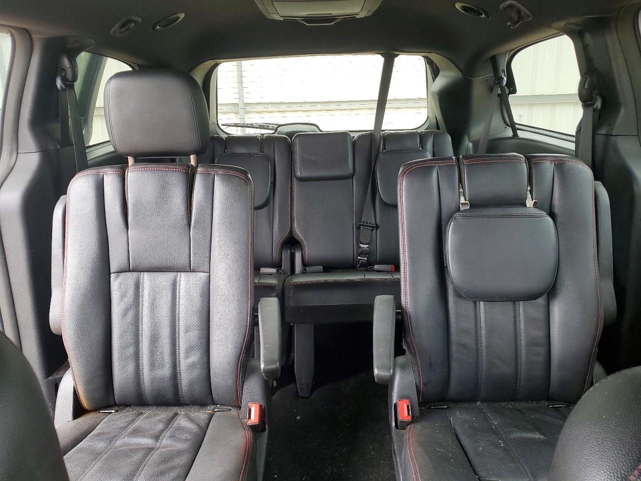 2018 Dodge Grand Caravan Gt - zdjęcie 10