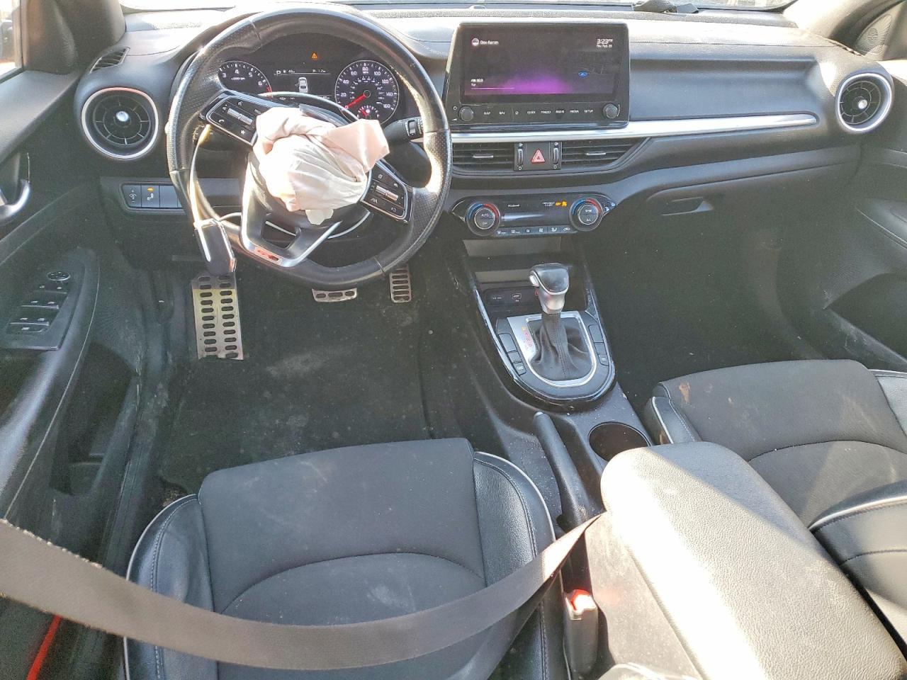 2022 Kia Forte Gt-Line - zdjęcie 8