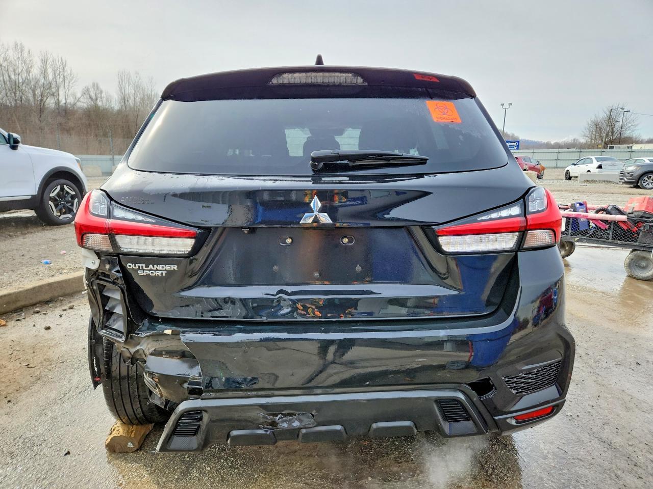 2022 Mitsubishi Outlander Sport Es - zdjęcie 6