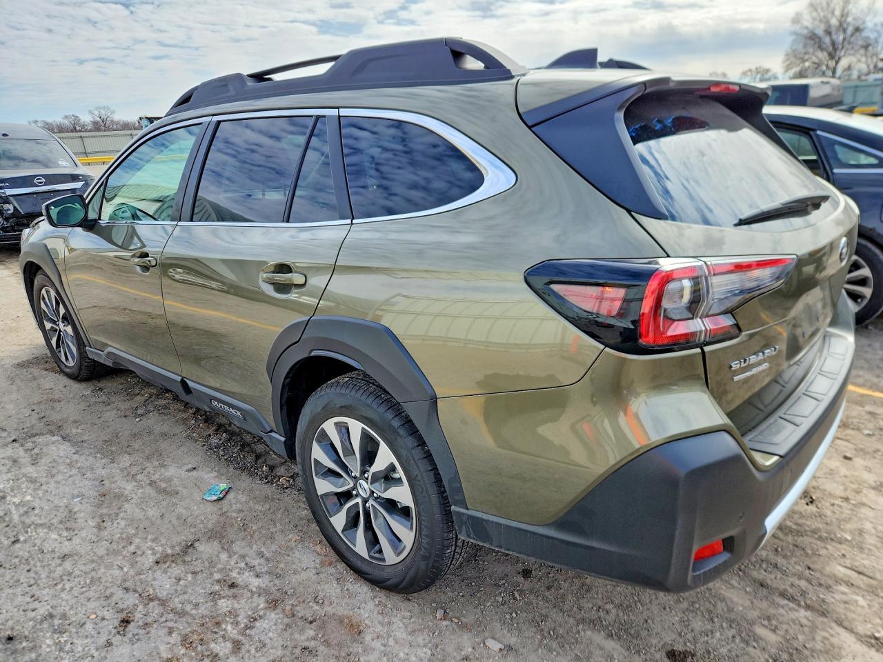 2025 Subaru Outback Limited - zdjęcie 2