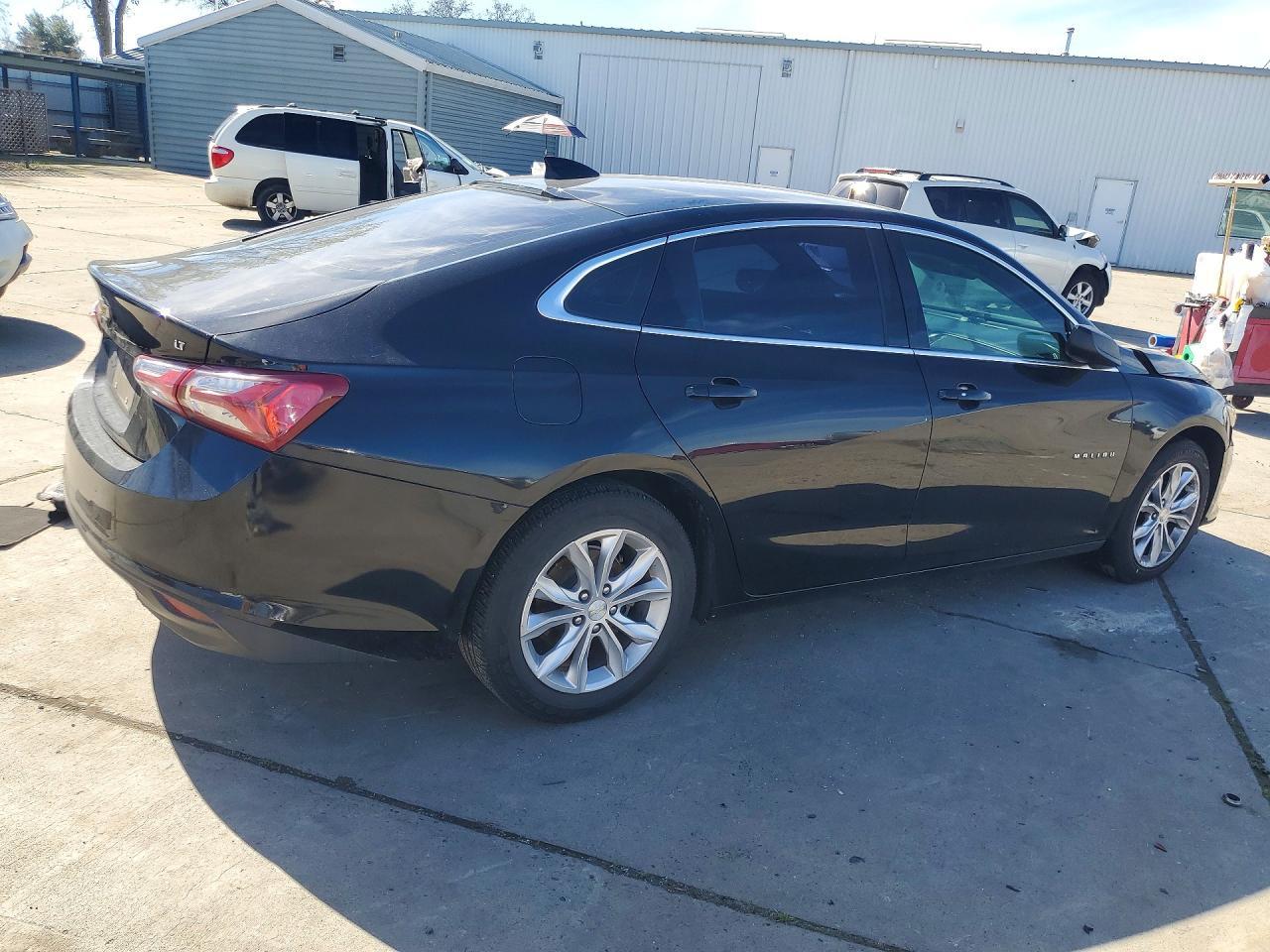2020 Chevrolet Malibu Lt - zdjęcie 3
